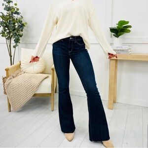 NWT Judy Blue High Rise dark wash raw hem flare jeans 13/31